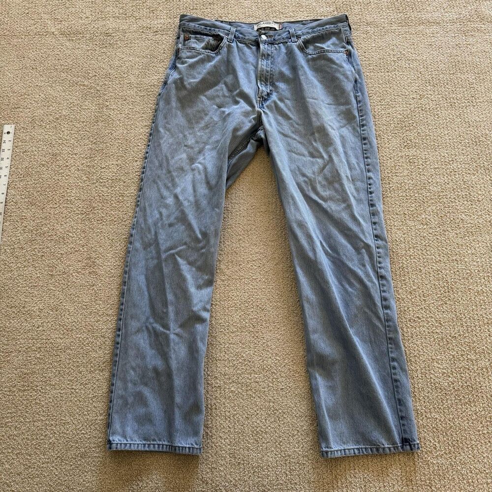 Vintage Levi's 550 Jeans Mens 38x34 Blue Light Wash Relaxed Tapered Zip Fly Y2K